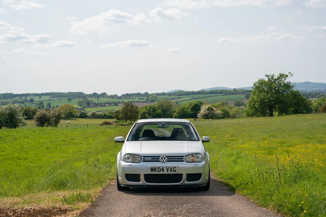 2004 Volkswagen R32 Mk4 - Image 11 of 31