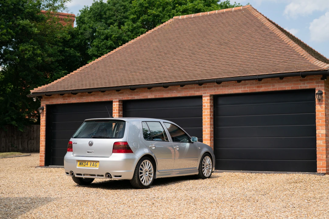 2004 Volkswagen R32 Mk4 - Image 8 of 31