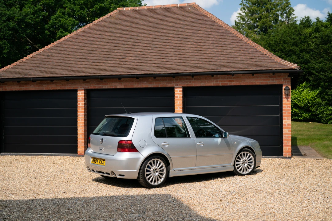 2004 Volkswagen R32 Mk4 - Image 16 of 31