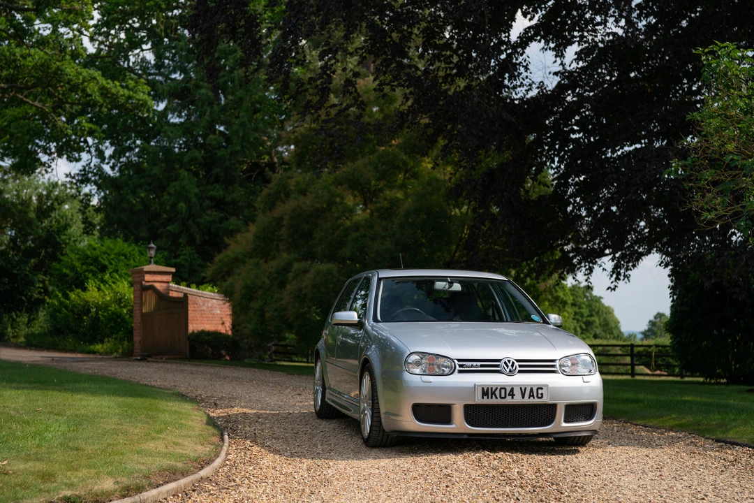 2004 Volkswagen R32 Mk4 - Image 10 of 31