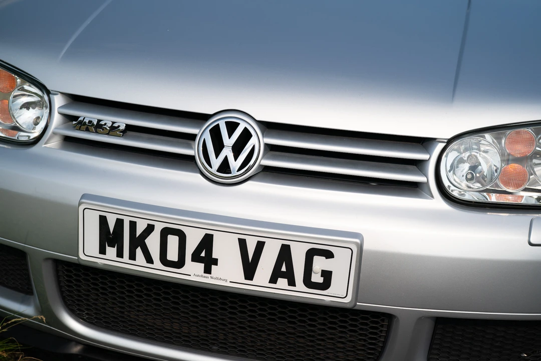 2004 Volkswagen R32 Mk4 - Image 24 of 31