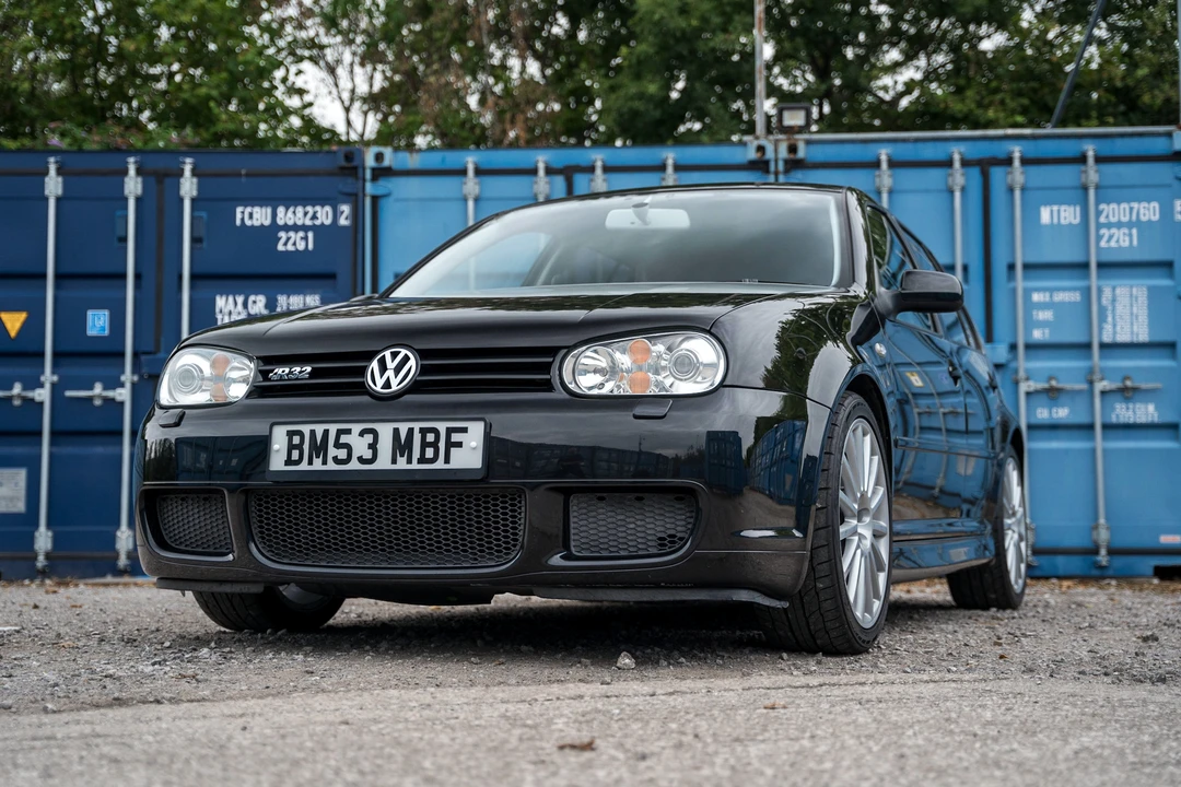 2004 Volkswagen R32 Mk4 - Image 12 of 31
