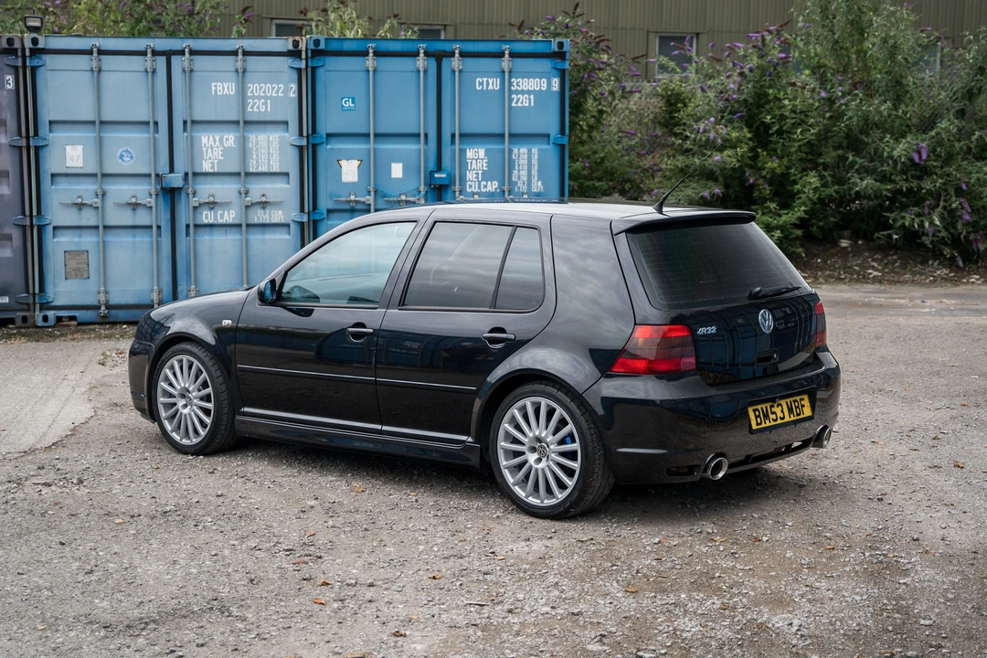 2004 Volkswagen R32 Mk4 - Image 6 of 31