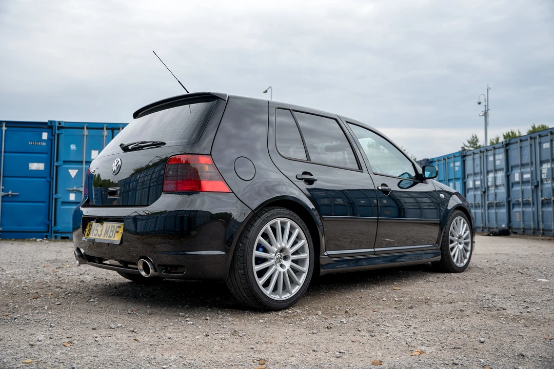 2004 Volkswagen R32 Mk4 - Image 8 of 31