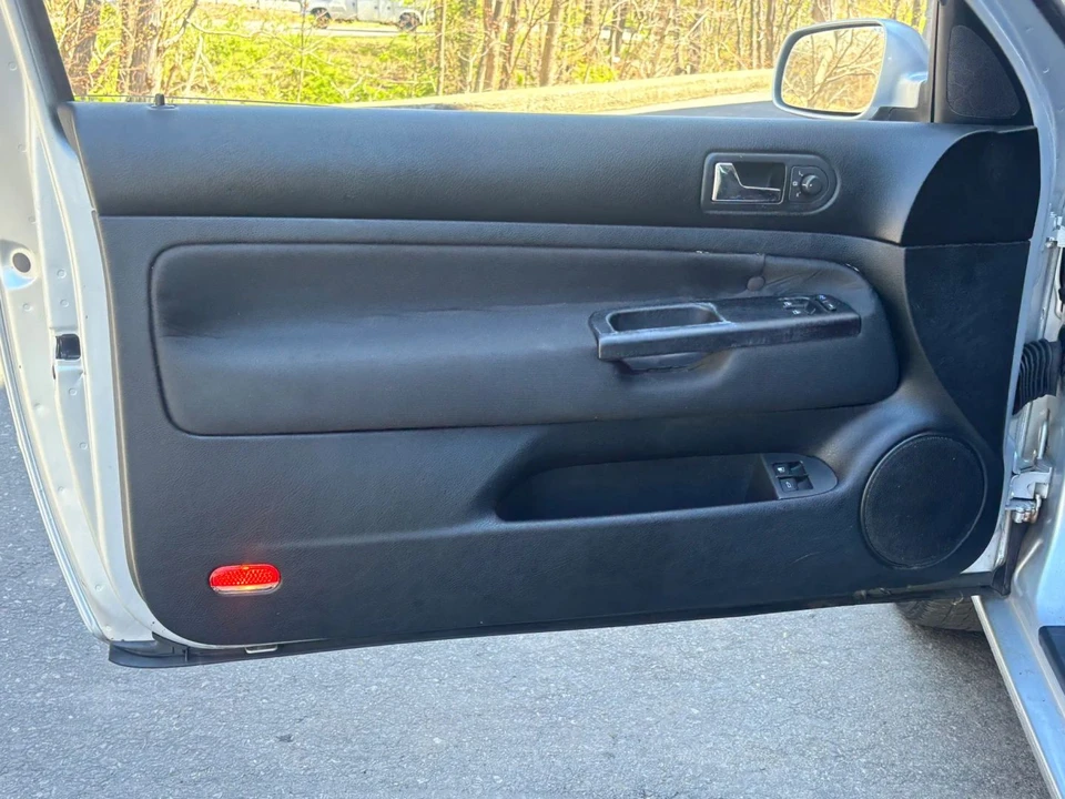 2004 Volkswagen GTI Mk4 - Image 27 of 31