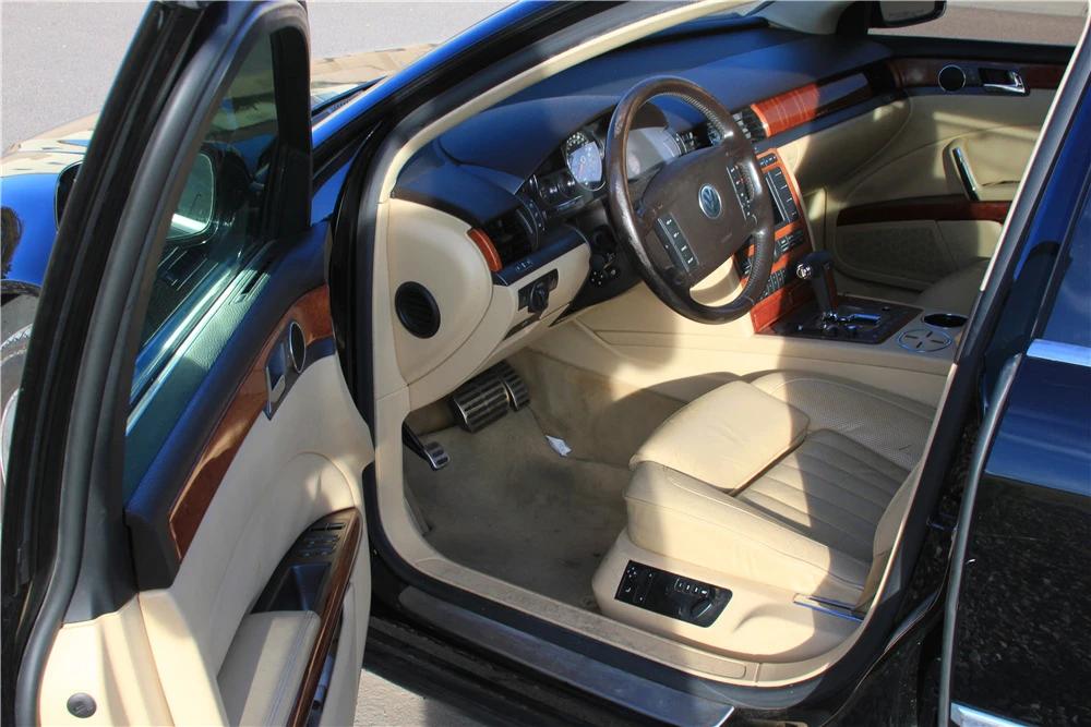 2004 Volkswagen Phaeton - Image 4 of 5
