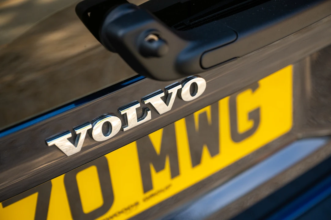 2004 Volvo V70 R 2nd Gen - Image 20 of 31