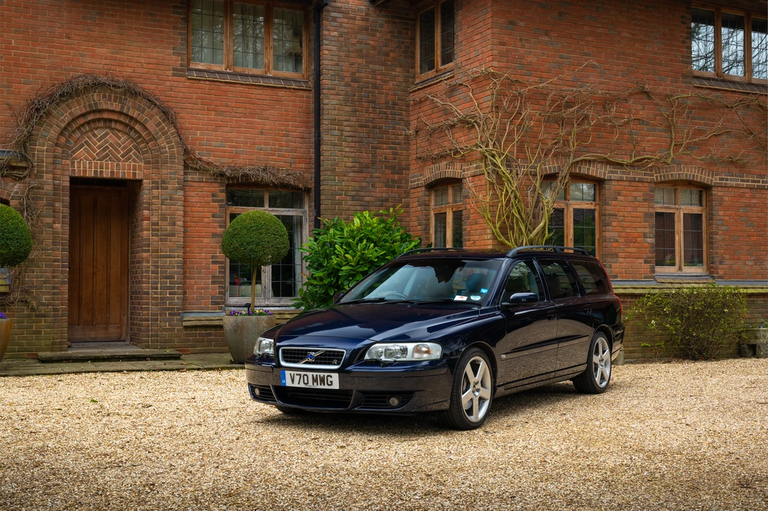 2004 Volvo V70 R 2nd Gen - Image 9 of 31