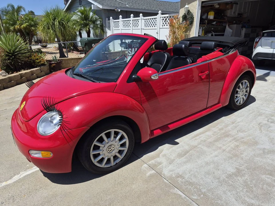 2004 Volkswagen New Beetle - Image 2 of 16