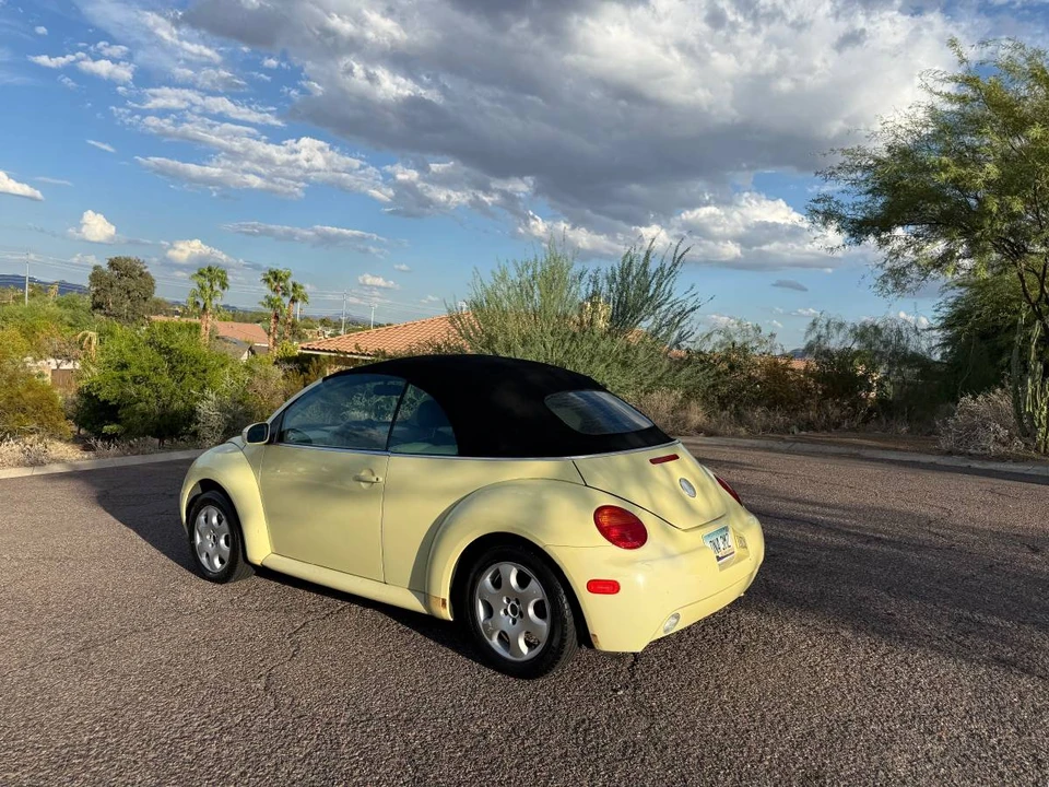 2004 Volkswagen New Beetle - Image 4 of 14