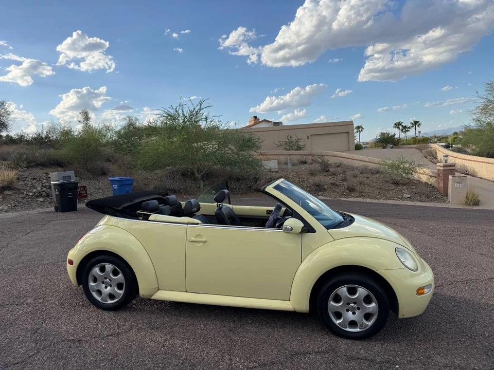 2004 Volkswagen New Beetle - Image 8 of 14