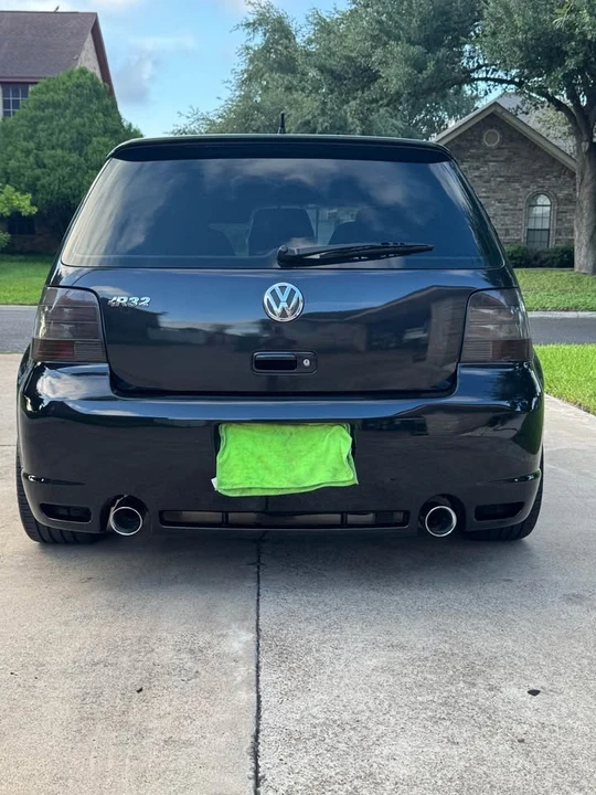 2004 Volkswagen R32 Mk4 - Image 8 of 10