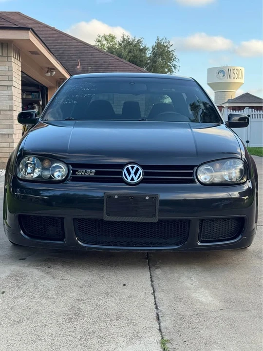 2004 Volkswagen R32 Mk4 - Image 4 of 10