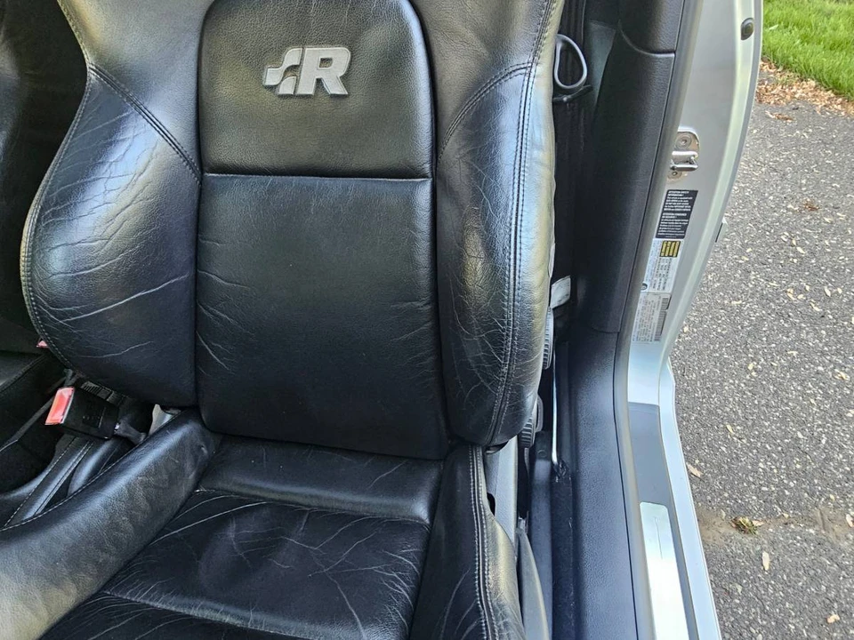 2004 Volkswagen R32 Mk4 - Image 14 of 23