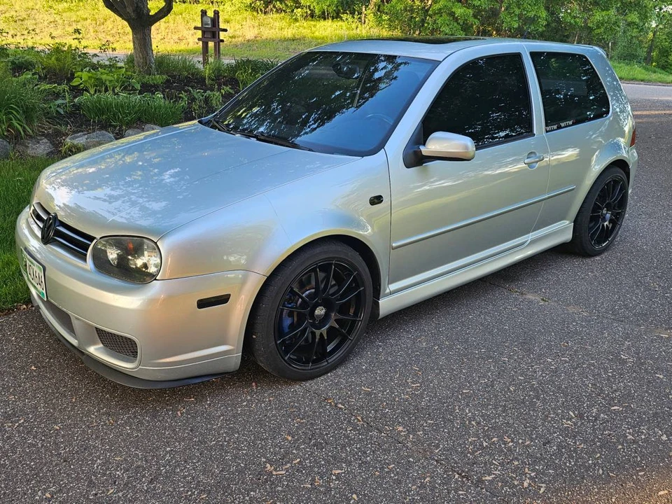 2004 Volkswagen R32 Mk4 - Image 4 of 23