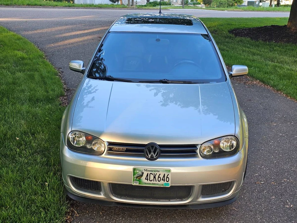 2004 Volkswagen R32 Mk4 - Image 2 of 23