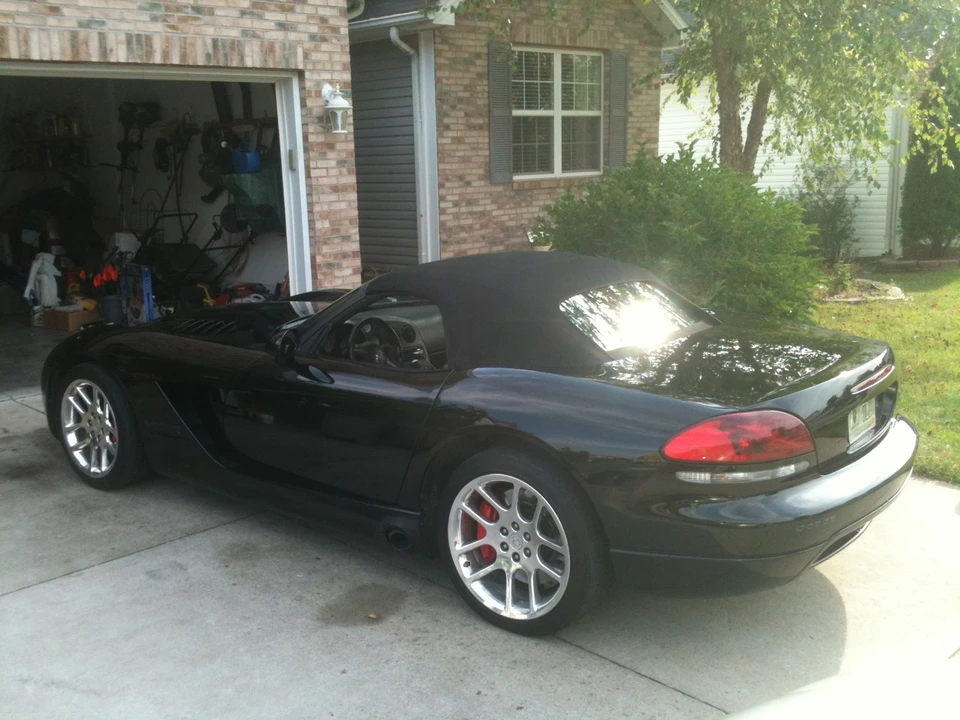 2004 Dodge Viper 3rd Gen - Image 15 of 27