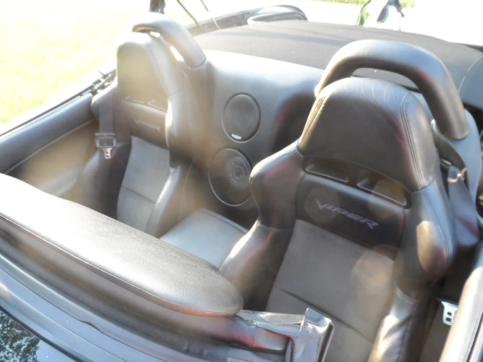 2004 Dodge Viper 3rd Gen - Image 25 of 27