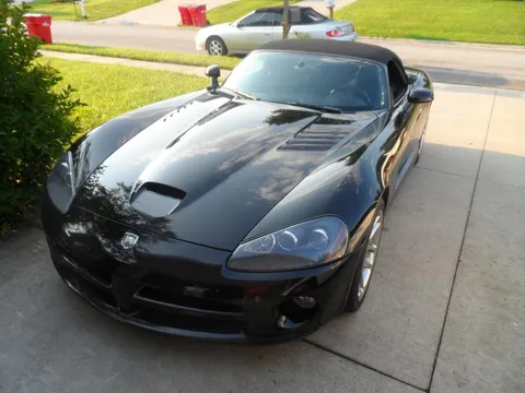 2004 Dodge Viper SRT10