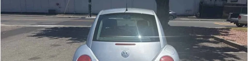 2004 Volkswagen New Beetle - Image 4 of 5