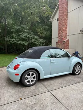 2004 Volkswagen Beetle 1.8T Classic Convertible 2D