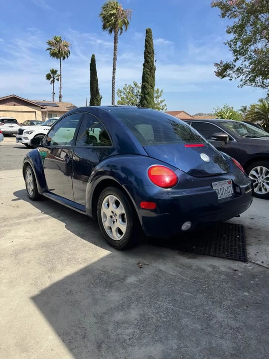 2004 Volkswagen New Beetle - Image 4 of 11