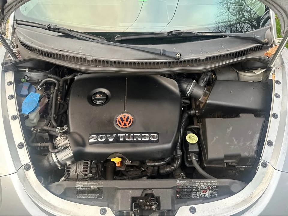 2004 Volkswagen New Beetle - Image 6 of 6