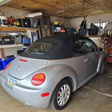 2004 Volkswagen Beetle 1.8T Convertible