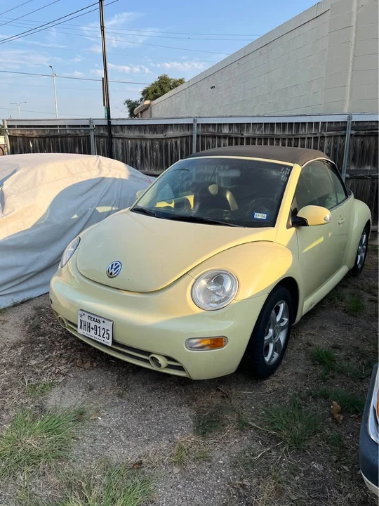 2004 Volkswagen New Beetle - Image 7 of 7