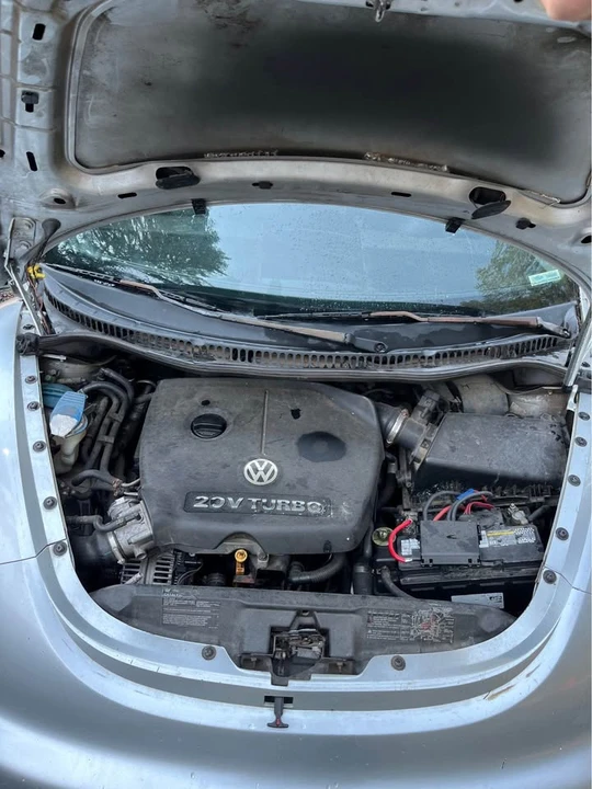2004 Volkswagen New Beetle - Image 14 of 20