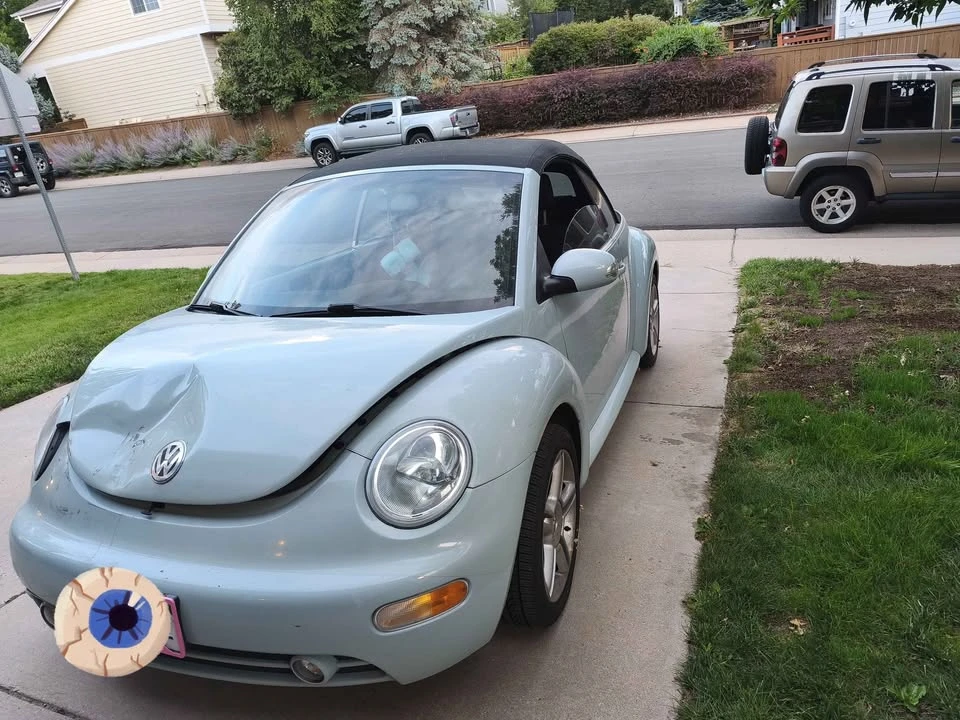 2004 Volkswagen New Beetle - Image 2 of 8