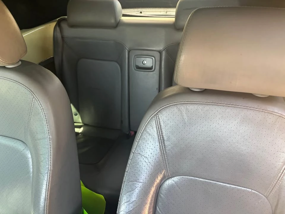 2004 Volkswagen New Beetle - Image 9 of 15