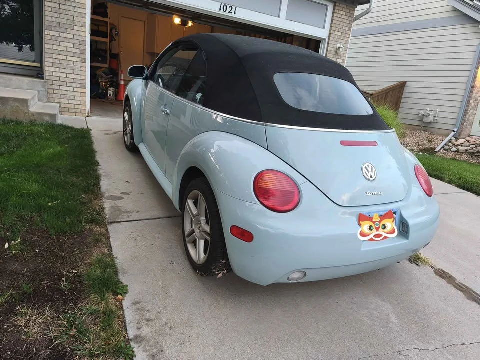 2004 Volkswagen New Beetle - Image 4 of 8