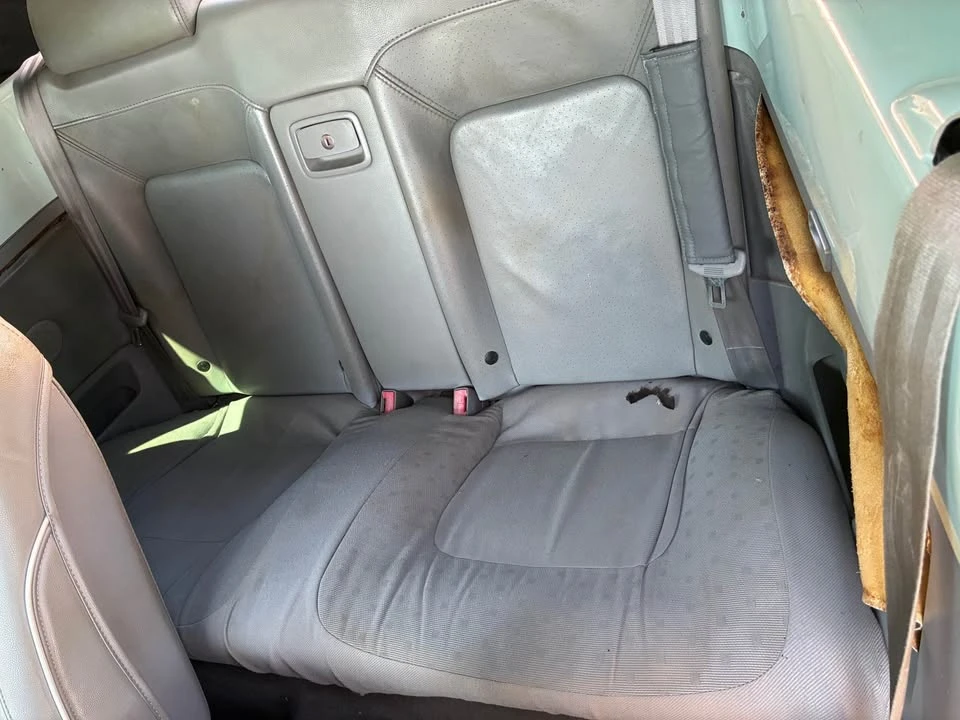 2004 Volkswagen New Beetle - Image 7 of 7