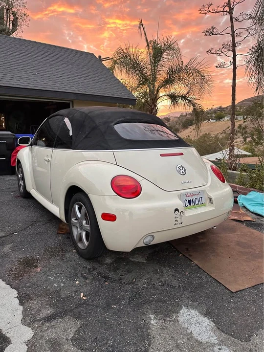 2004 Volkswagen New Beetle - Image 4 of 14
