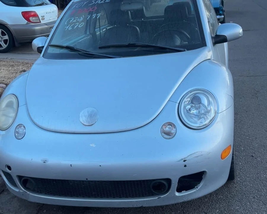 2004 Volkswagen New Beetle - Image 4 of 5