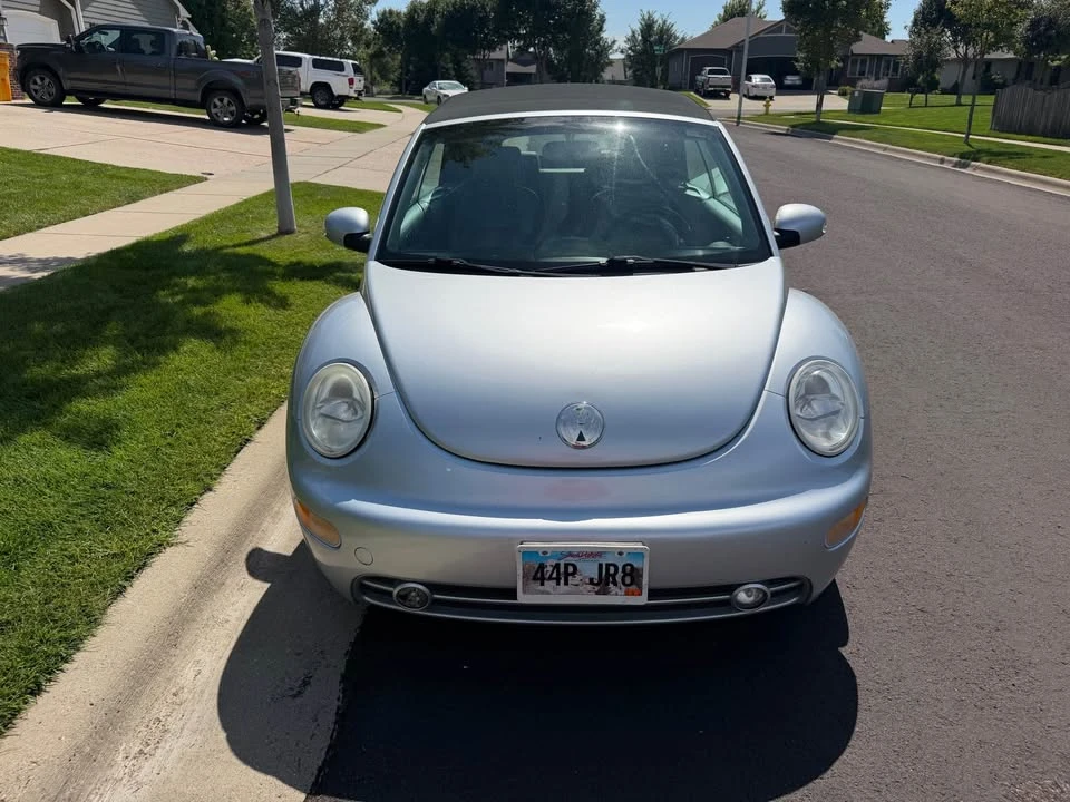 2004 Volkswagen New Beetle - Image 4 of 8