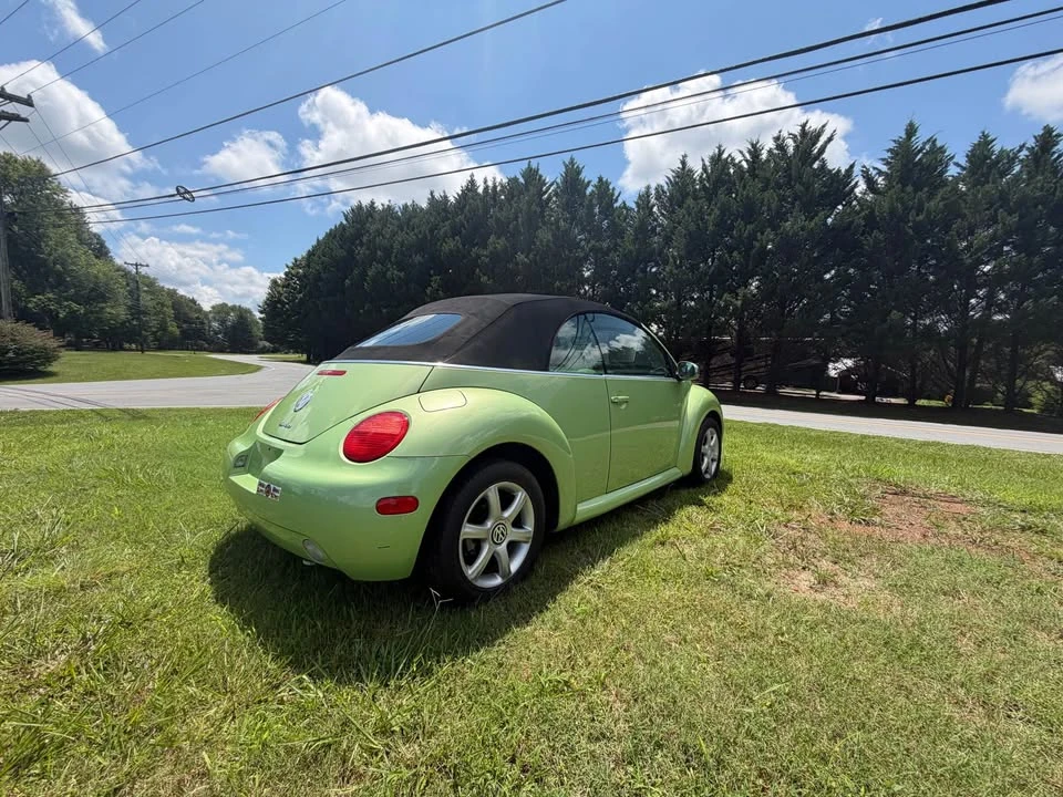 2004 Volkswagen New Beetle - Image 5 of 19