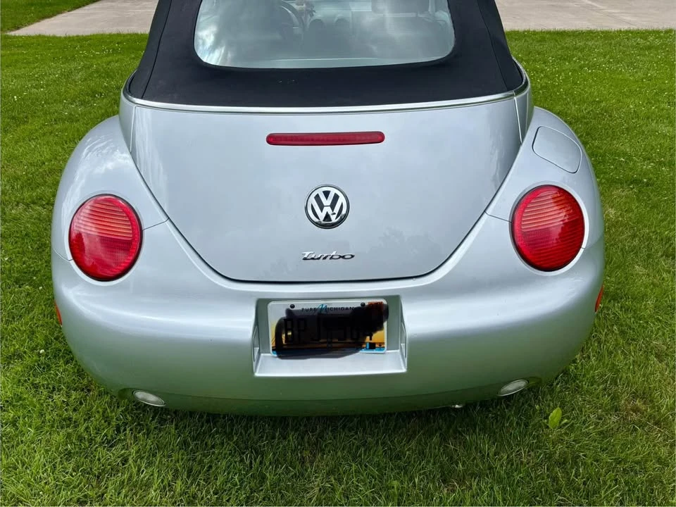 2004 Volkswagen New Beetle - Image 4 of 7