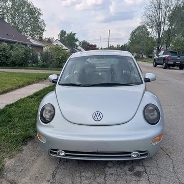 2004 Volkswagen Beetle 2.0T Coast Hatchback 2D