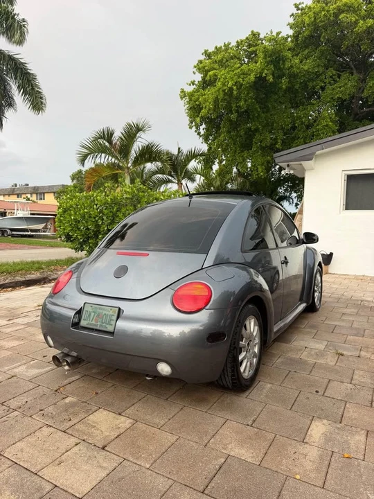 2004 Volkswagen New Beetle - Image 4 of 6