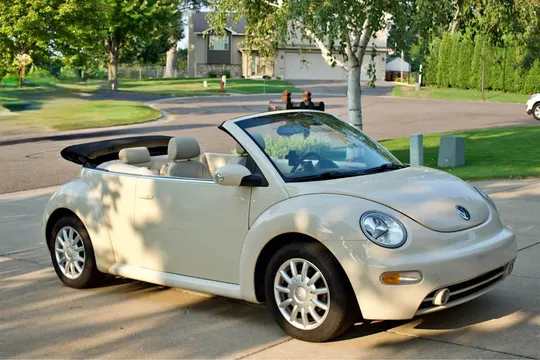 2004 Volkswagen Beetle 2.0T S Convertible
