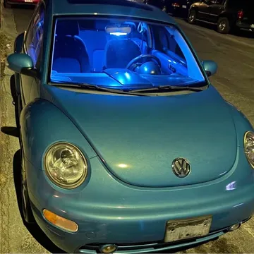 2004 Volkswagen Beetle 2.0T S Hatchback 2D