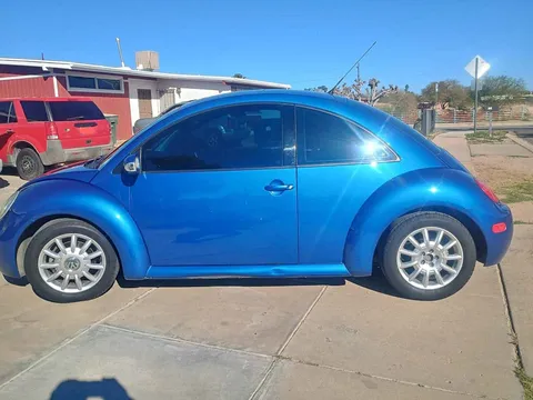 2004 Volkswagen Beetle 2.0T S Hatchback 2D