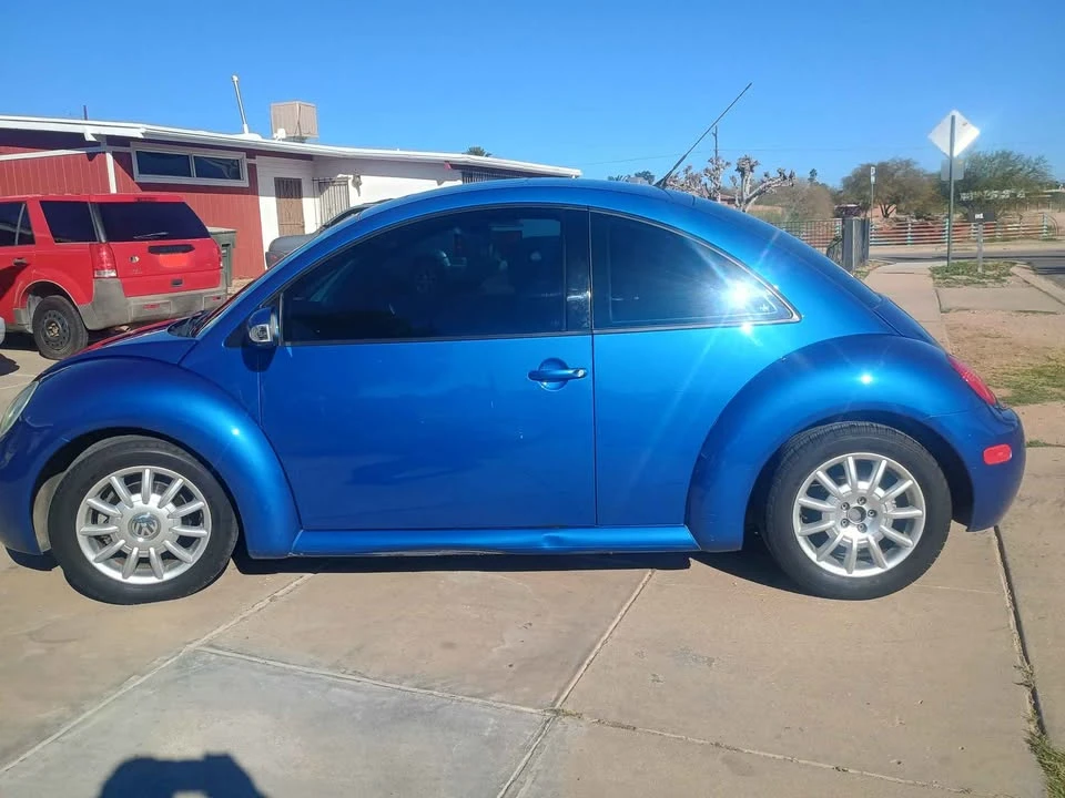 2004 Volkswagen New Beetle - Image 3 of 10