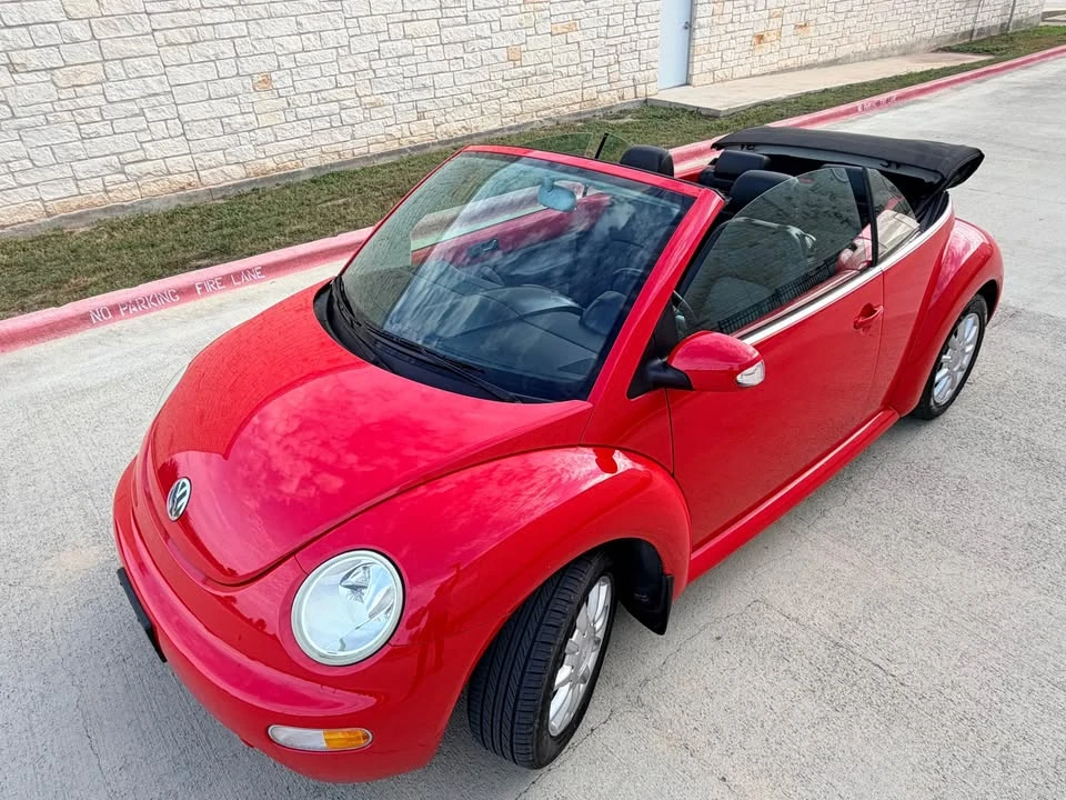 2004 Volkswagen New Beetle - Image 11 of 14