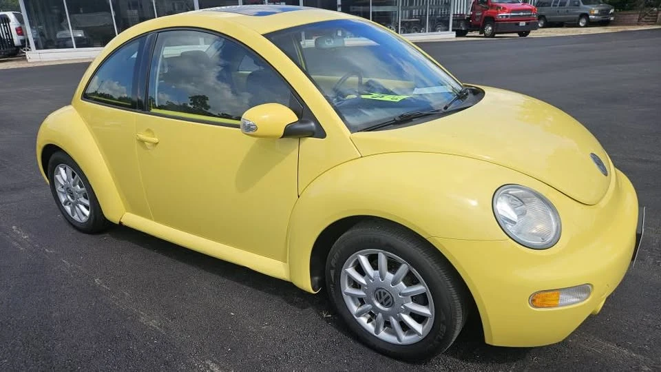2004 Volkswagen New Beetle - Image 4 of 14