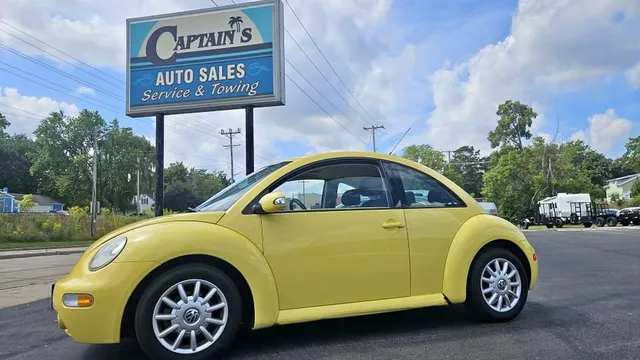 2004 Volkswagen Beetle 2.0T SE Hatchback 2D