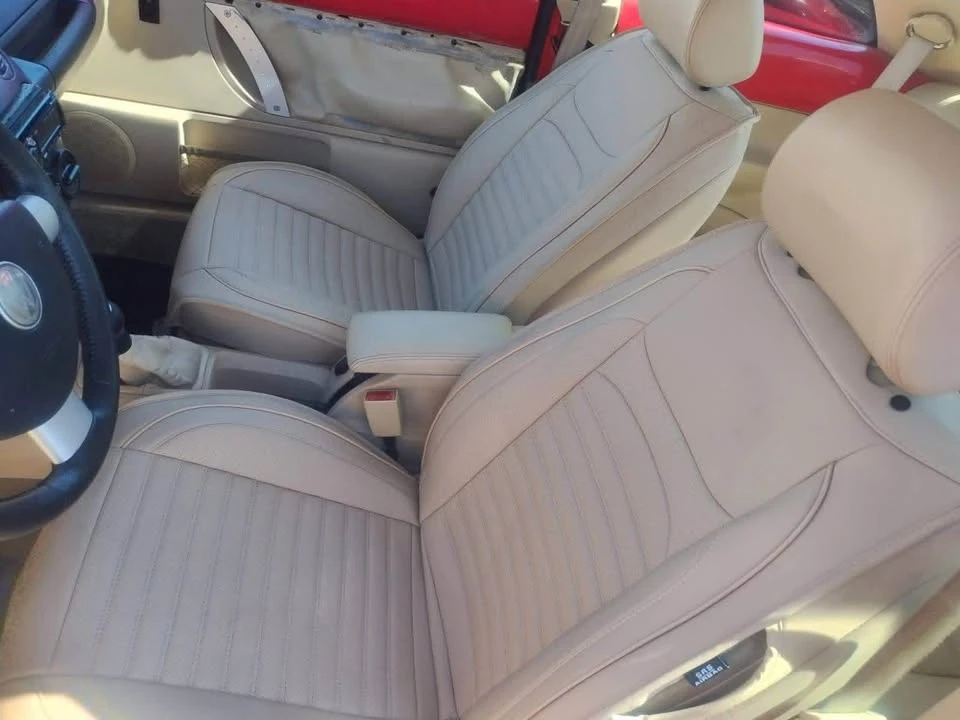 2004 Volkswagen New Beetle - Image 4 of 8