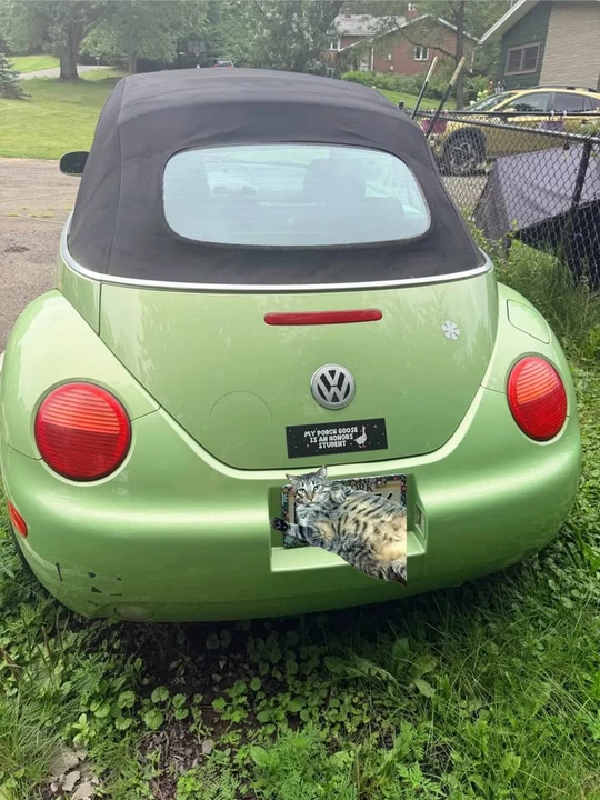 2004 Volkswagen New Beetle - Image 3 of 7